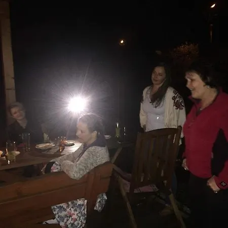 Tenczyn- Pokoje Goscinne U Harnasia